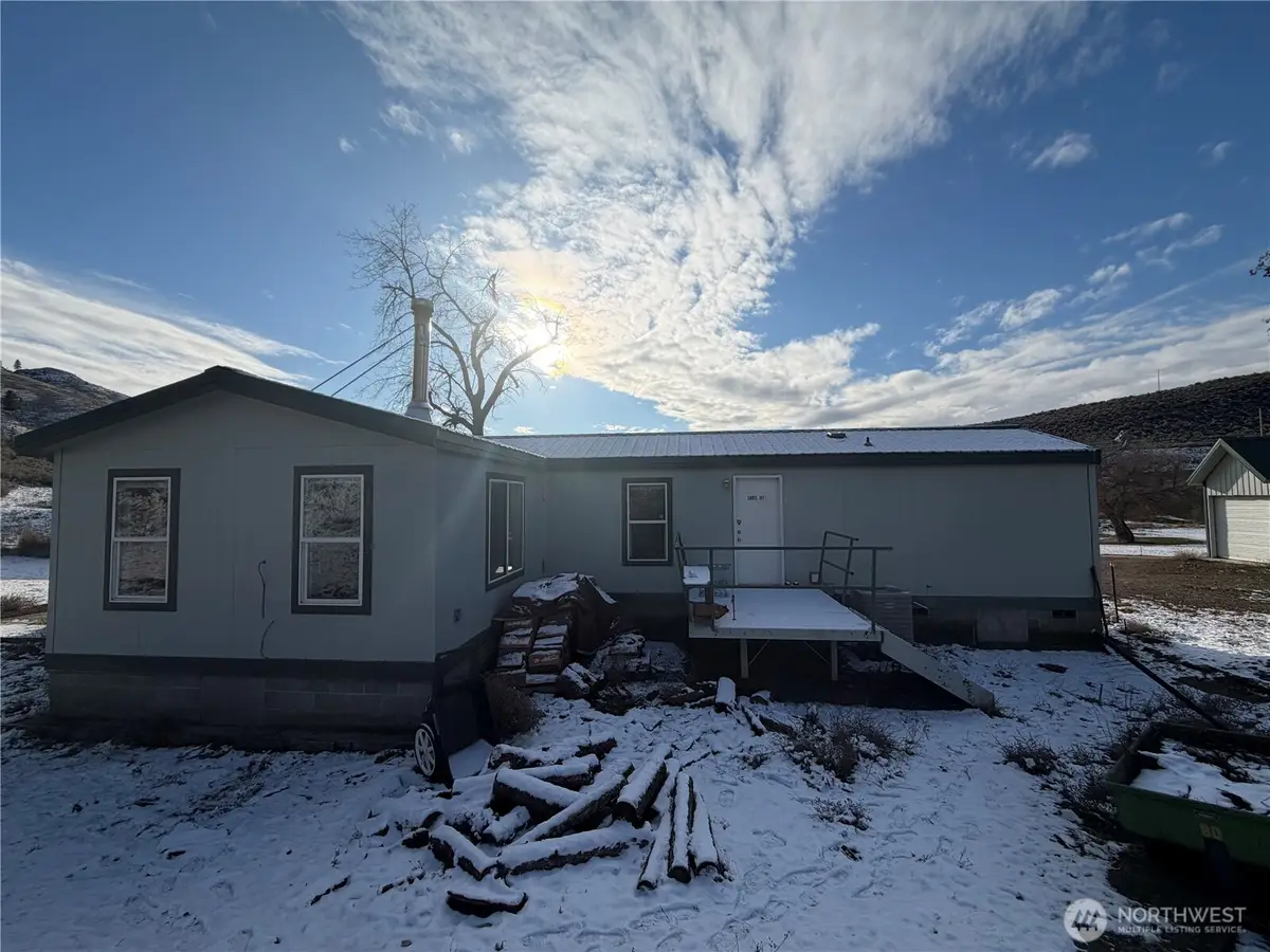 87 Canyon Creek Road, Oroville, WA 98844 - #1