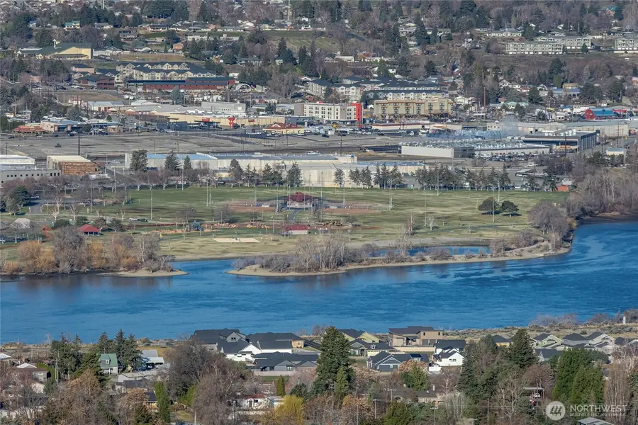 621 Upper Daniels Drive, East Wenatchee, WA 98802 - #3