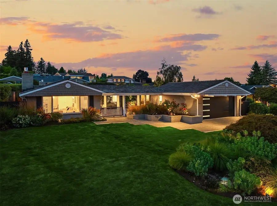 Address Withheld By Seller, Bellevue, WA 98004 - #2