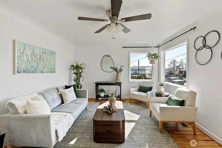 1332 Nipsic Avenue, Bremerton, WA 98310 - #2