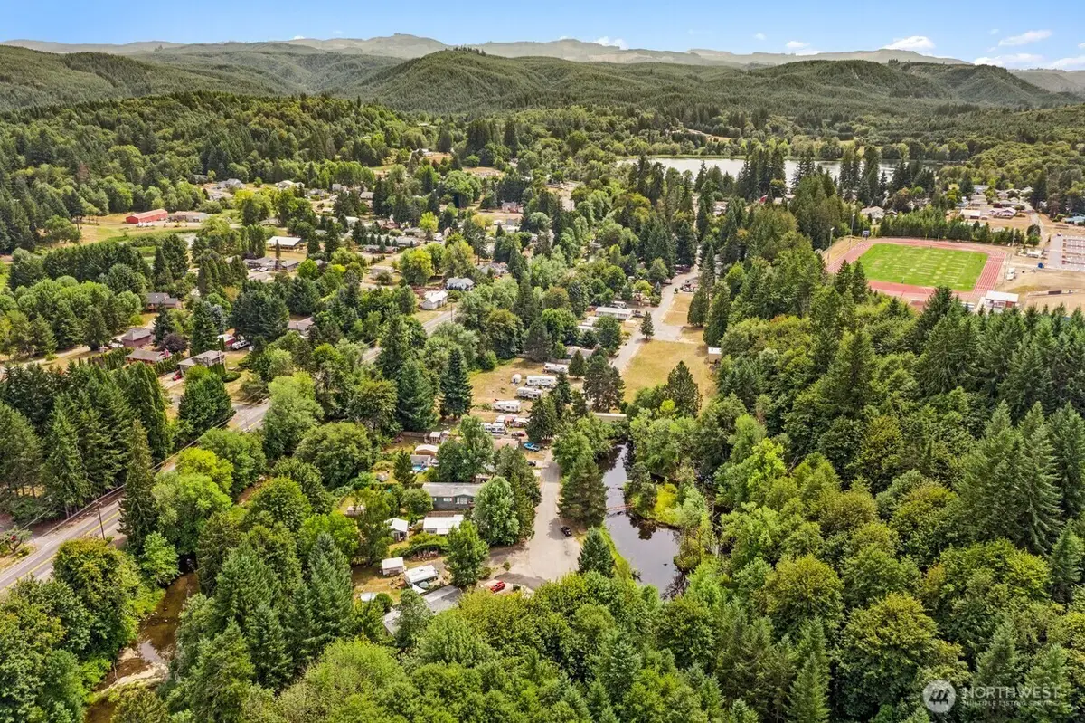 1105 Riverside Drive, Vernonia, OR 97064 - #1