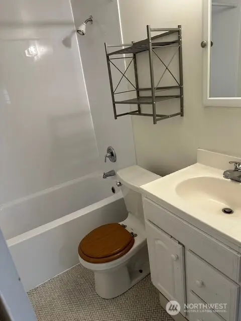 2311 Yale Avenue E, Seattle, WA 98102 - #2