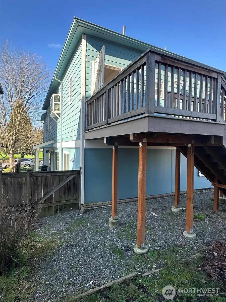 234 21st Avenue E, Seattle, WA 98112 - #3