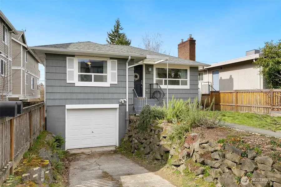 6325 42nd Avenue Sw, Seattle, WA 98136 - #2