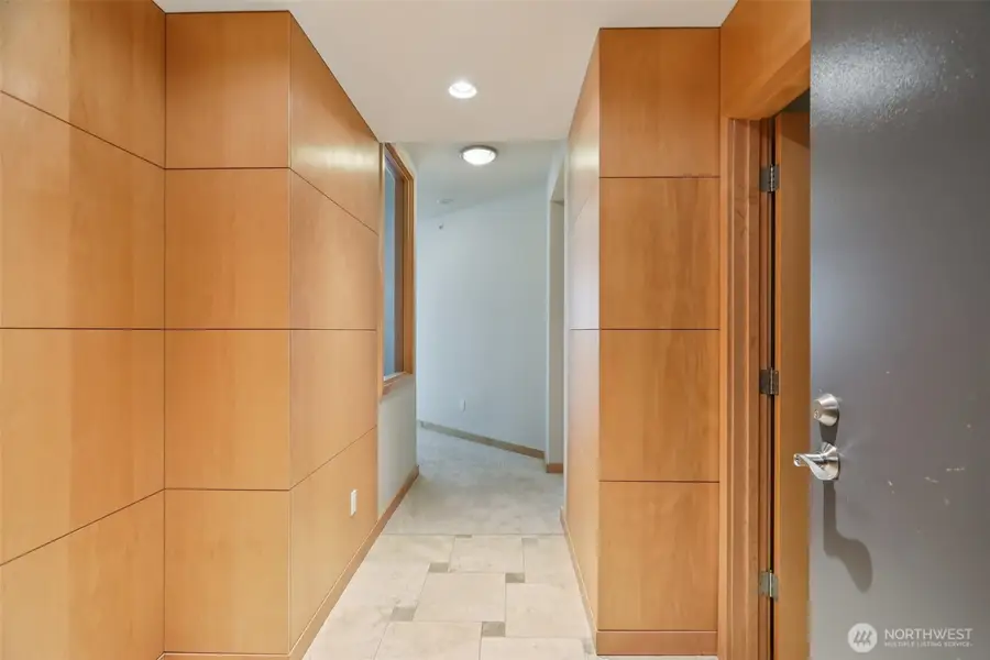 1100 106th Avenue Ne #902, Bellevue, WA 98004 - #3