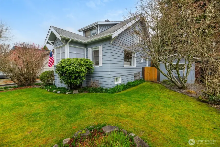 7716 13th Avenue Sw, Seattle, WA 98106 - #2