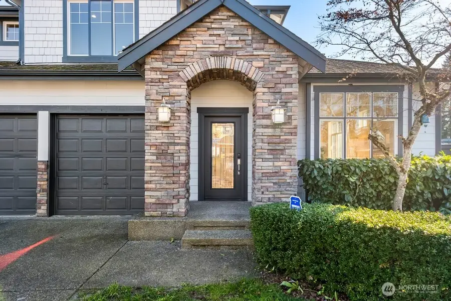 3903 NE 21st Street, Renton, WA 98056 - #2