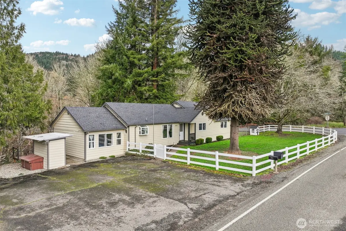 3031 Allen Street, Kelso, WA 98626 - #1