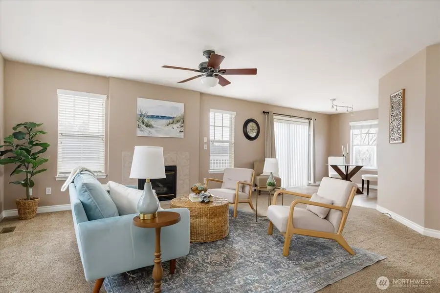 1859 SW Sunnyside Avenue, Oak Harbor, WA 98277 - #3