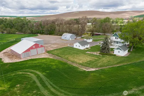 633 Lower Hogeye Road, Waitsburg, WA 99361