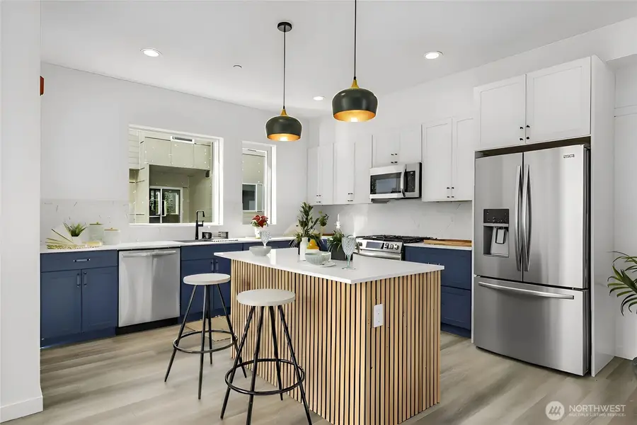 11554 17th Place Sw, Burien, WA 98146 - #2