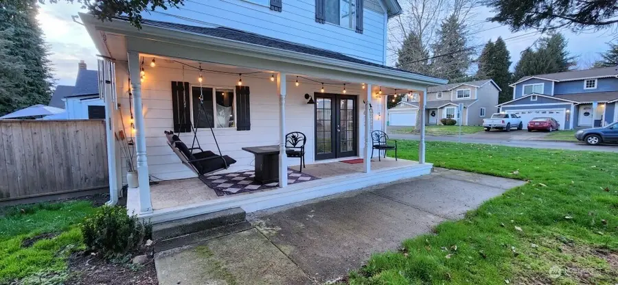 612 Hunt Avenue, Sumner, WA 98390 - #3