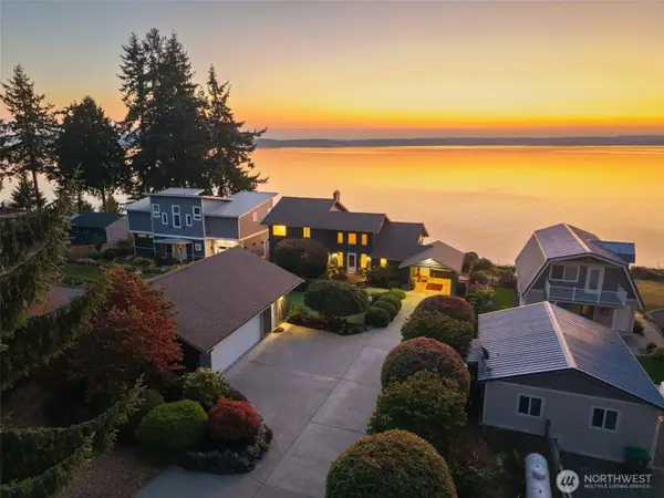 212 Tala Shore Drive, Port Ludlow, WA 98365