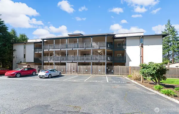 12303 SE 60th Street #3A, Bellevue, WA 98006