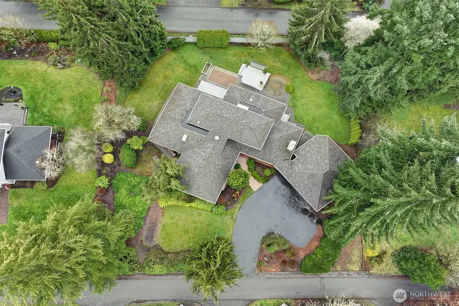 243 140th Avenue Ne, Bellevue, WA 98005 - #2