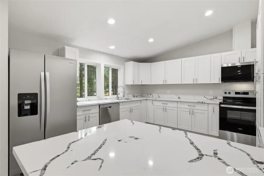 160 E Barnsby Place, Shelton, WA 98584 - #3