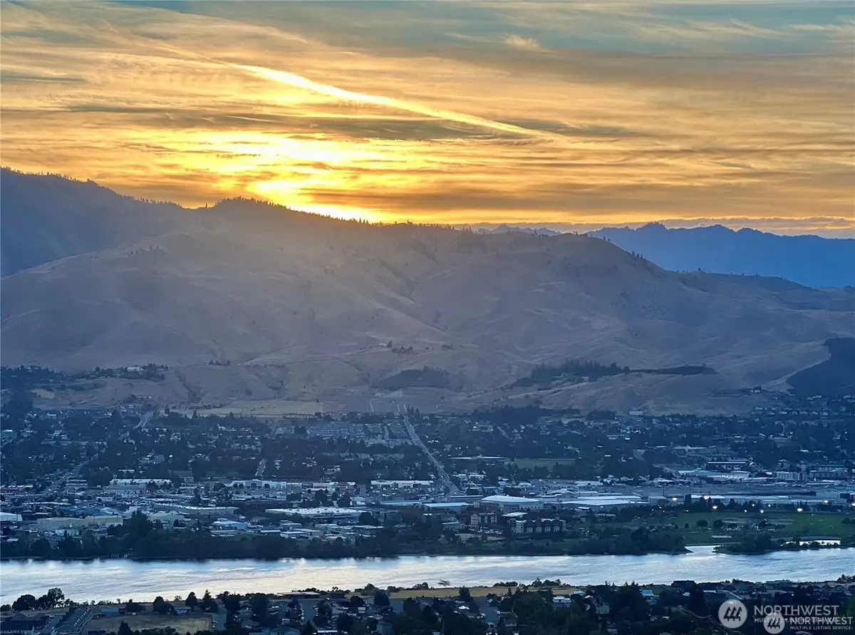 886 NE Conner Court #37, East Wenatchee, WA 98802 - #1