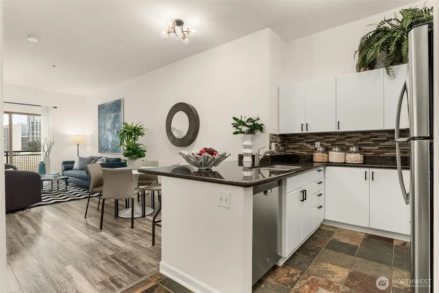 1323 Boren Avenue #615, Seattle, WA 98101 - #3