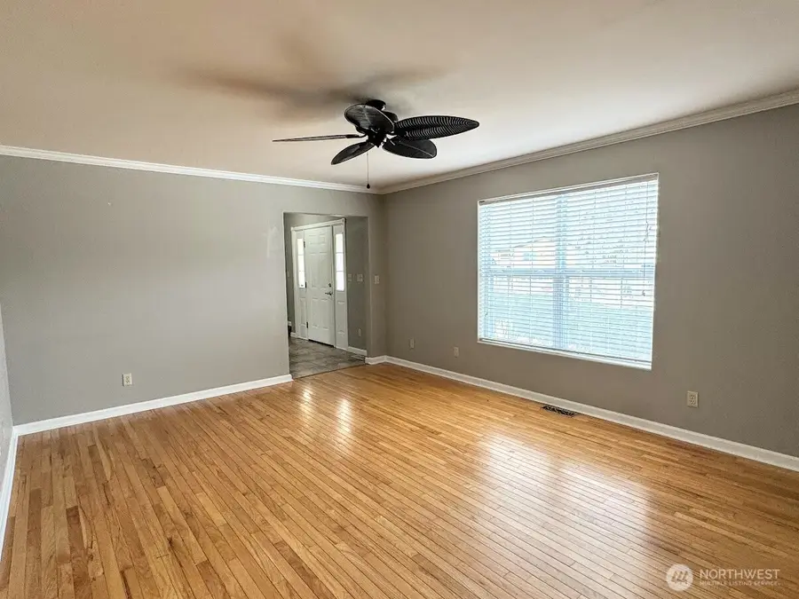 170 Lakeview Avenue, Orondo, WA 98843 - #3