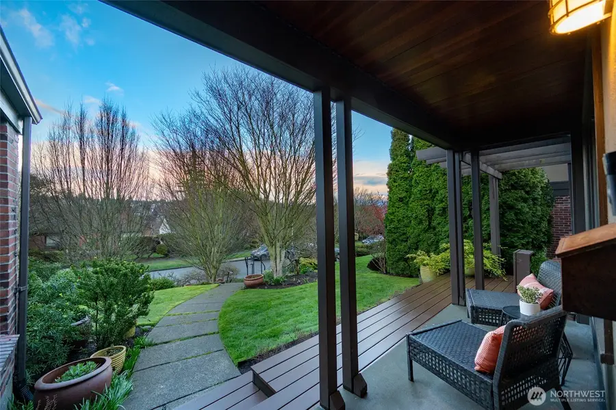 1945 35th Avenue W, Seattle, WA 98199 - #2