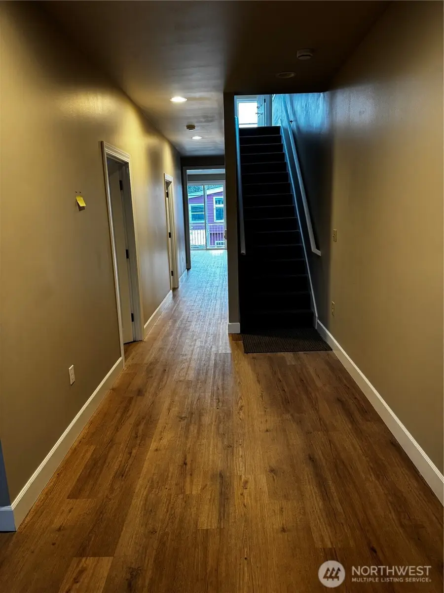 5607 12th Avenue Ne, Seattle, WA 98105 - #3