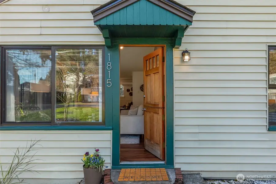 1815 N 137th Street, Seattle, WA 98133 - #3