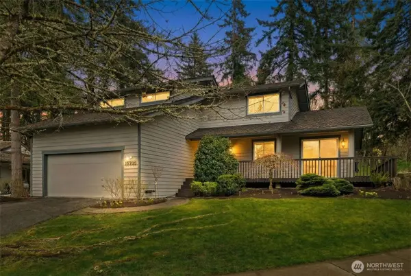 15705 NE 59th Way, Redmond, WA 98052