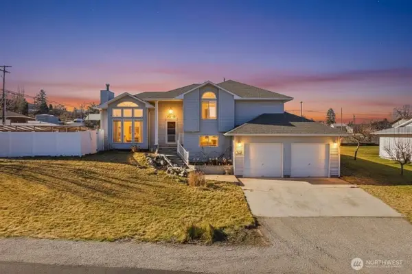 17 Washington Place, Electric City, WA 99123