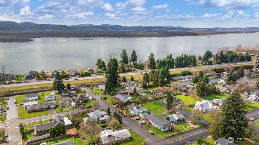 235 9th Street, Washougal, WA 98671 - #2