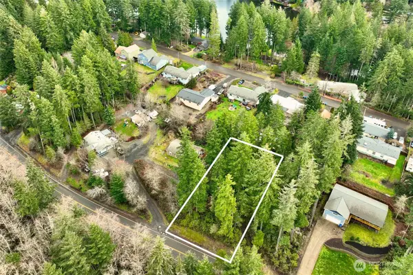 5011 E Rasor Road #8, Belfair, WA 98528