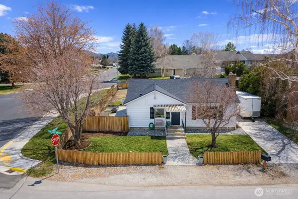 505 N Markeson Street, Chelan, WA 98816