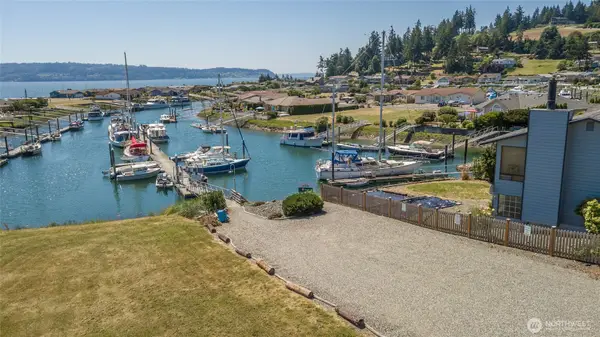 2271 Mariner Beach Drive #96, Oak Harbor, WA 98277
