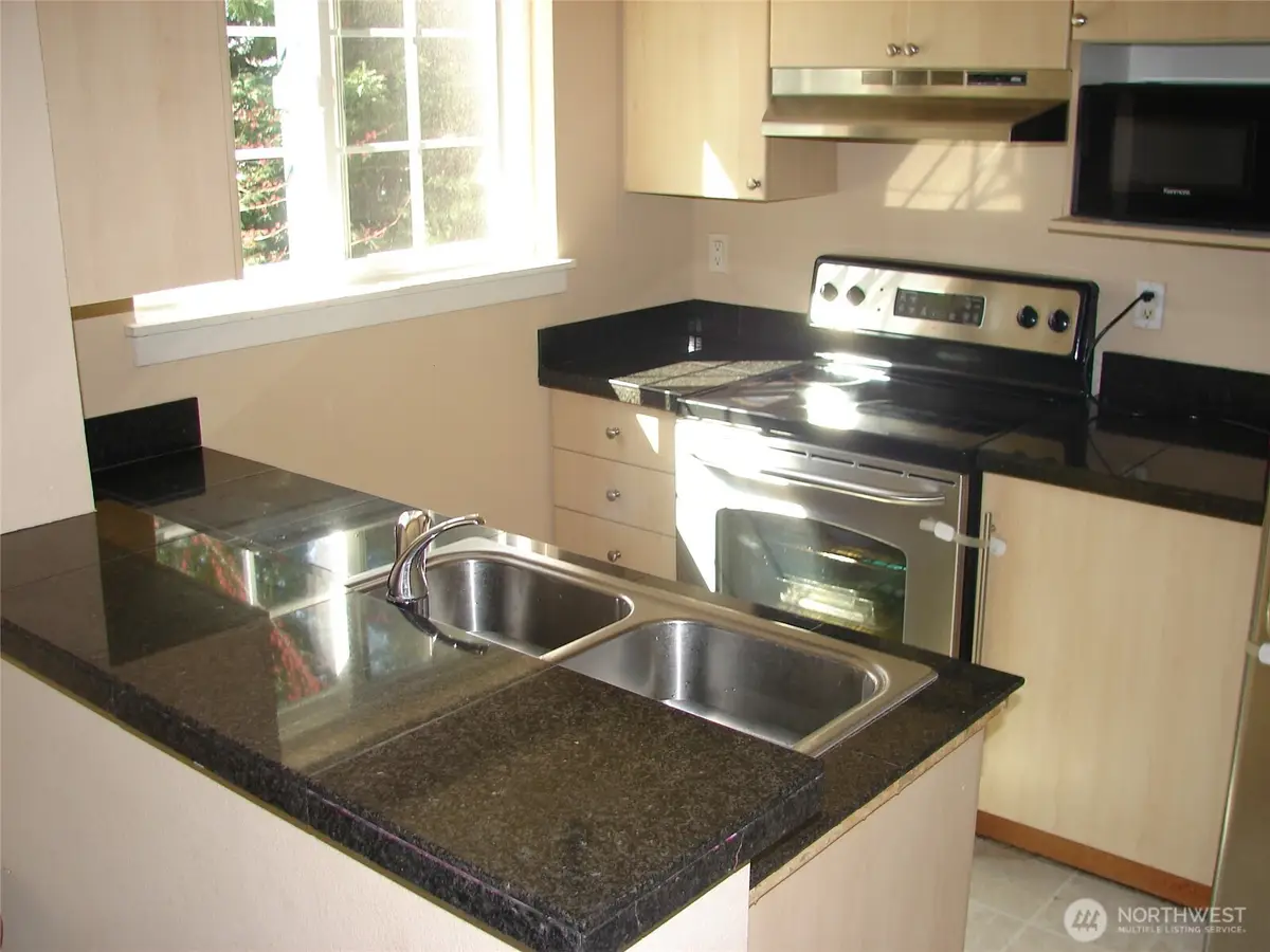 10605 SE 261st Place #D302, Kent, WA 98030 - #1