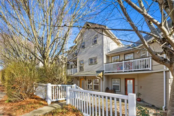 202 24th Avenue E #6, Seattle, WA 98112