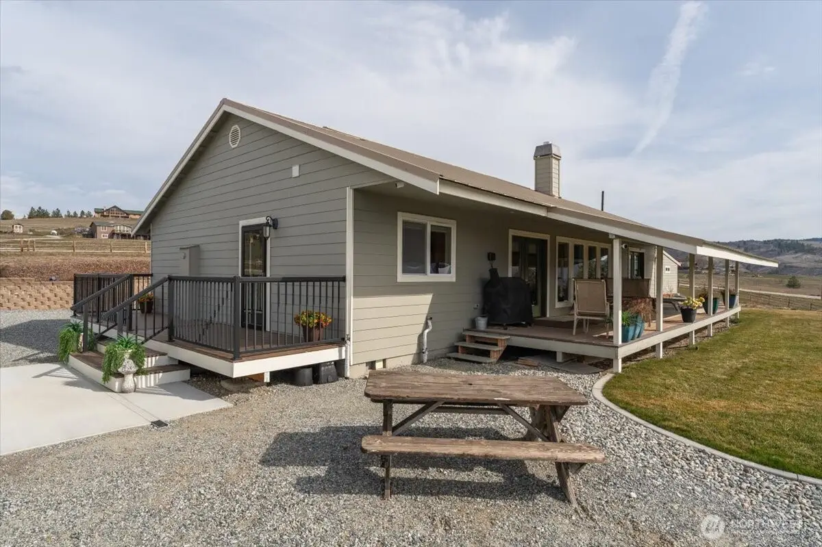 605 Chelan Trails Road, Manson, WA 98831 - #1