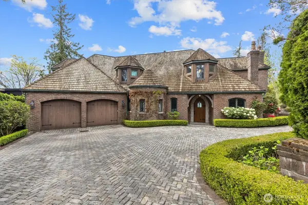 4725 W Mercer Way, Mercer Island, WA 98040