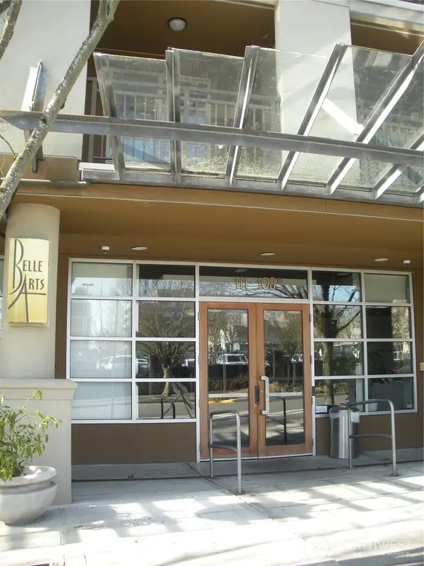 111 108th Avenue Ne #A215, Bellevue, WA 98004