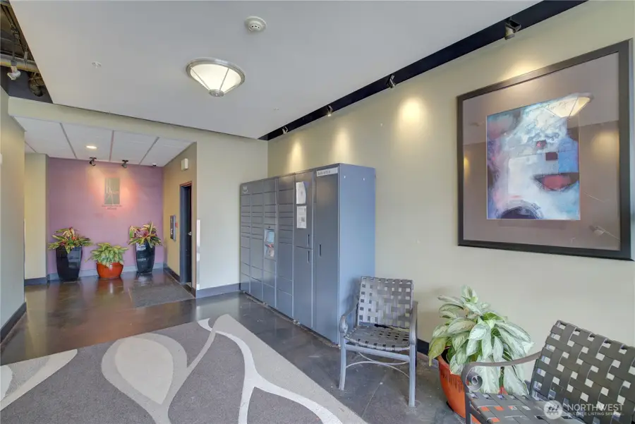 111 108th Avenue Ne #A215, Bellevue, WA 98004 - #3