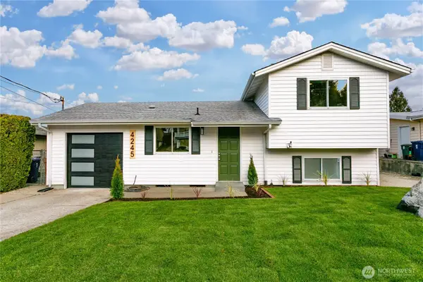 4245 N Vassault Street, Tacoma, WA 98407