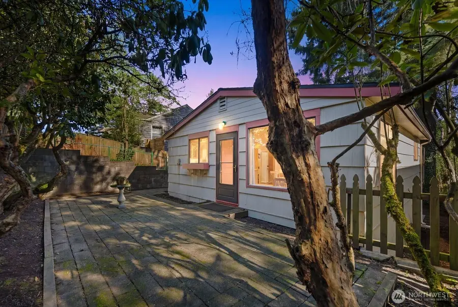 14044 Lenora Place N, Seattle, WA 98133 - #3