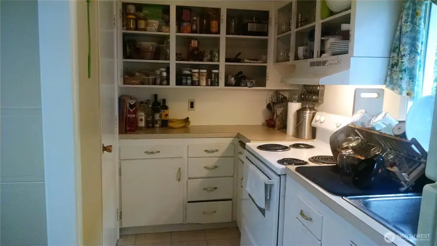 1537 15th Avenue S, Seattle, WA 98144 - #3