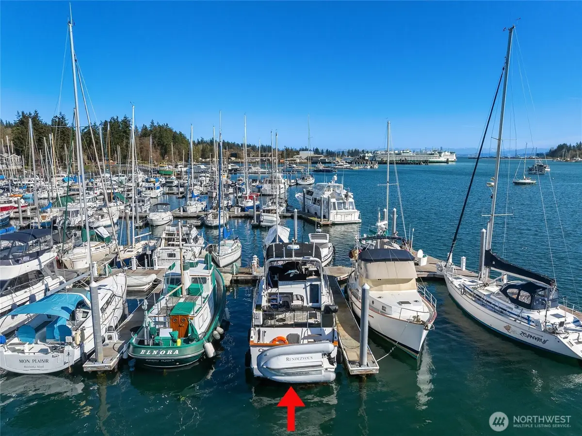 141 Parfitt Way Sw #D34, Bainbridge Island, WA 98110 - #1