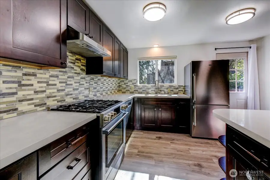 11242 Fremont Avenue N, Seattle, WA 98133 - #2