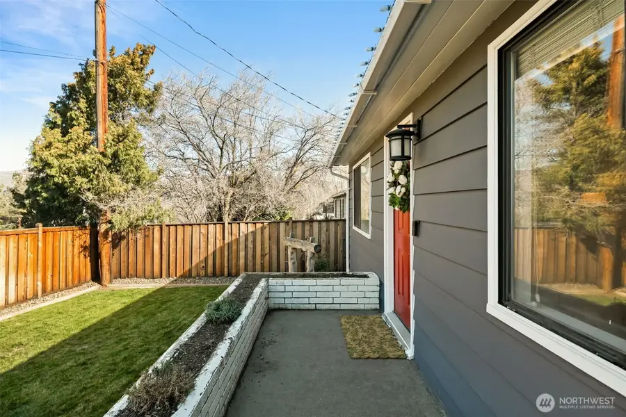 1411 Maiden Lane, Wenatchee, WA 98801 - #3