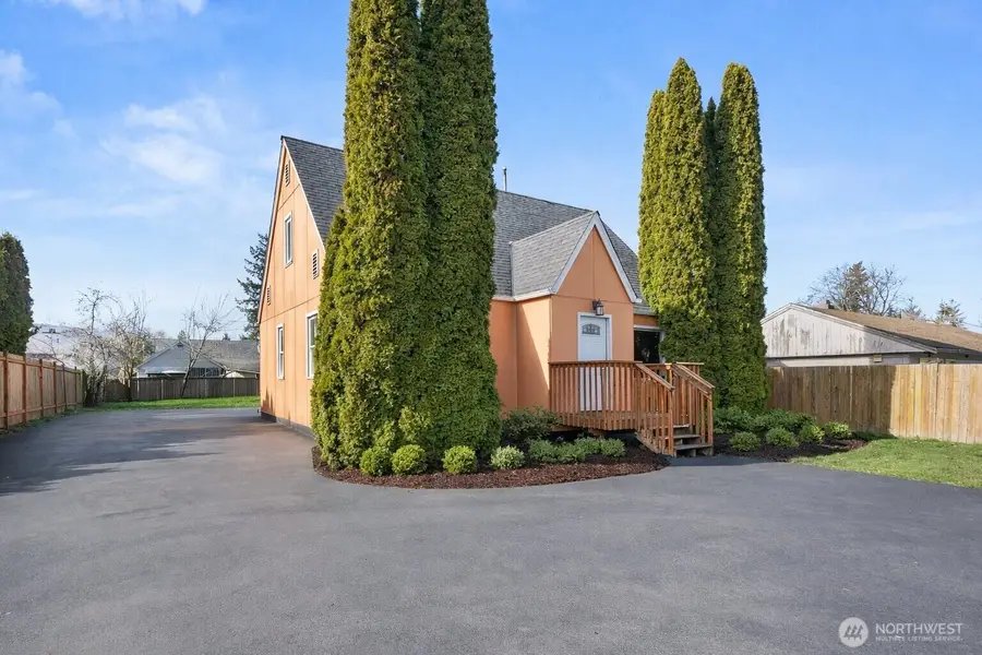 749 4th Avenue N, Kent, WA 98032 - #2