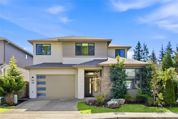 23623 SE 35th Court, Sammamish, WA 98029