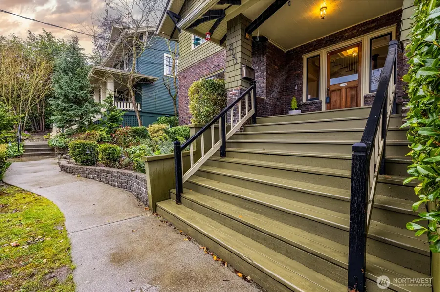 2343 Federal Avenue E, Seattle, WA 98102 - #3