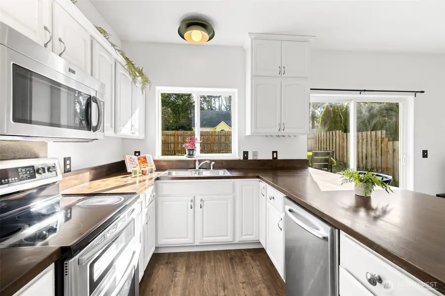 1018 Campbell Ave, Port Angeles, WA 98362 - #3