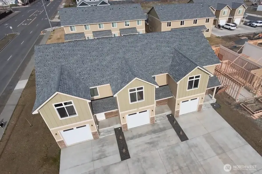 920 NW Sunburst Court, Moses Lake, WA 98837 - #2