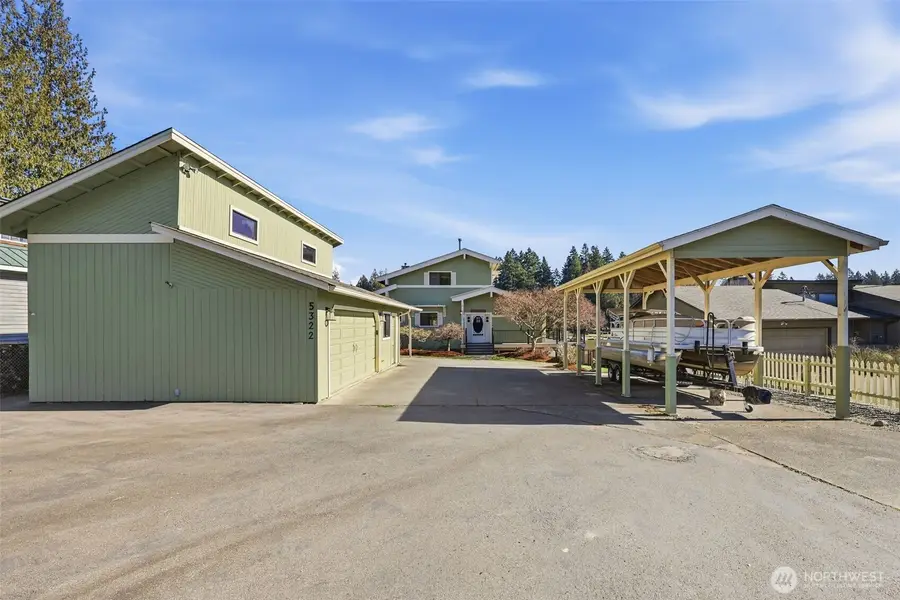 5322 S Island Drive E, Bonney Lake, WA 98391 - #3